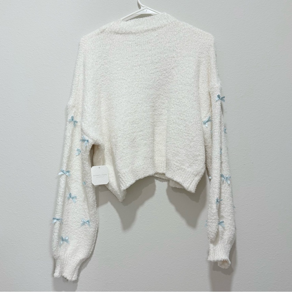 Altar'd State Tonya Teddy Bow Sweater in white - Picture 5 of 5